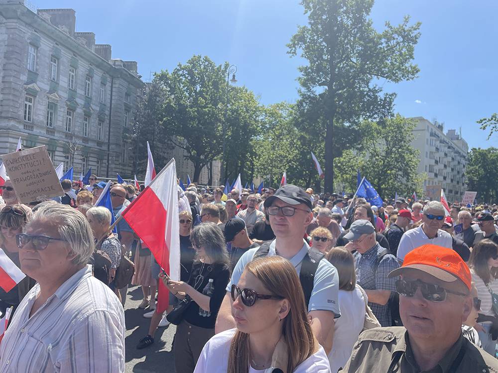 Polonya'da son yılların en büyük siyasi protestosu 19